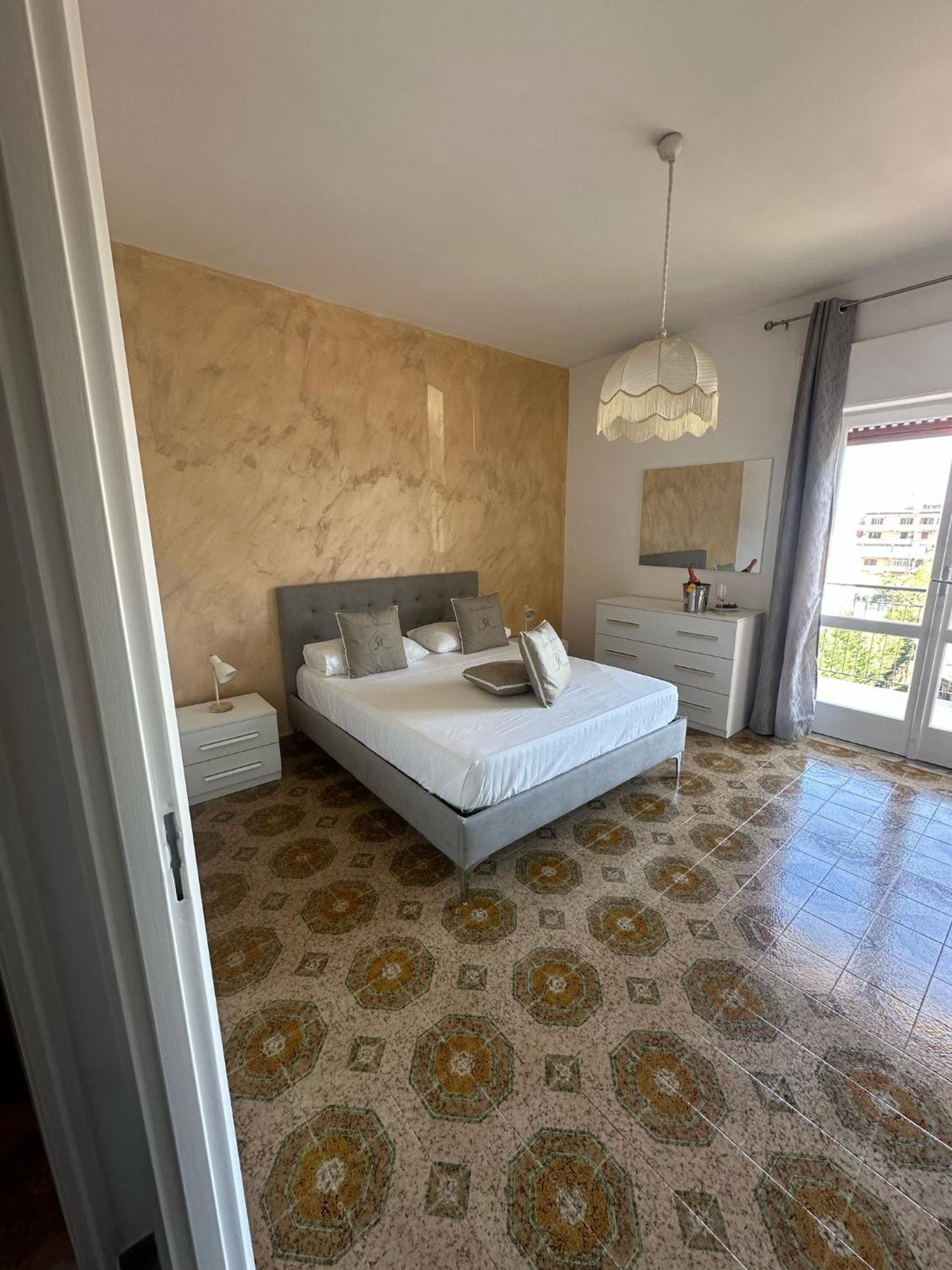 Greta Apartment Tropea Esterno foto